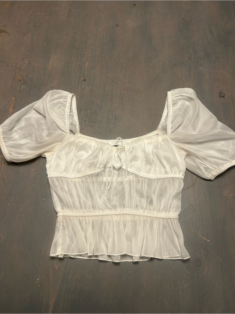 More to come stunning blouse 
Very nice condition